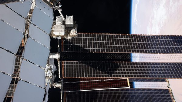 iROSA deployed on ISS